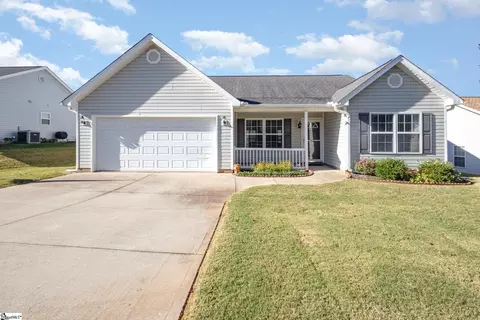 106 Sturgeon Bay Dr, Taylors, SC 29687