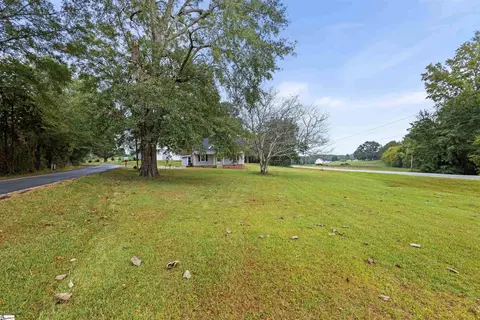Exterior - 1255 Thomas Mill Rd, Easley, SC 29640 photo 3 of 9