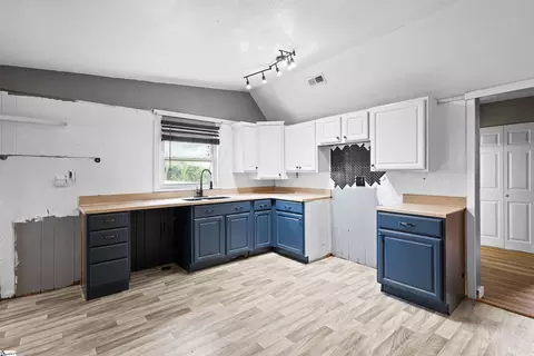 Kitchen - 1255 Thomas Mill Rd, Easley, SC 29640 photo 1 of 3