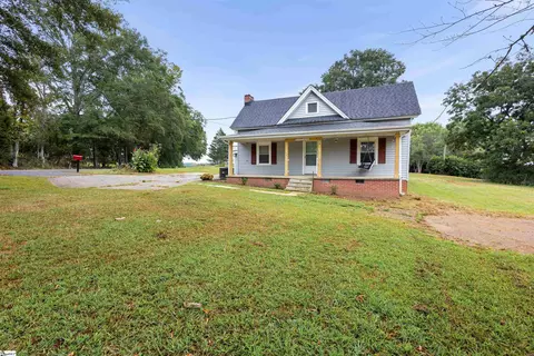 Exterior - 1255 Thomas Mill Rd, Easley, SC 29640 photo 2 of 9