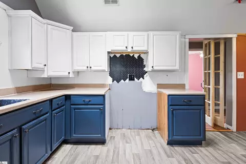Kitchen - 1255 Thomas Mill Rd, Easley, SC 29640 photo 3 of 3