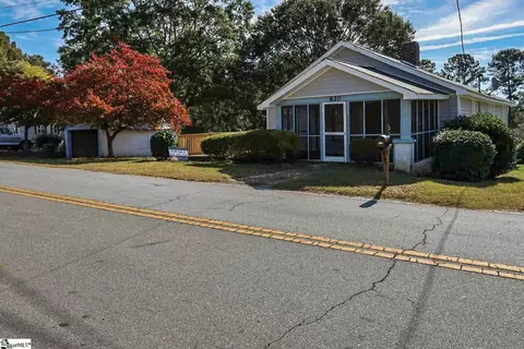 Exterior - 820 Gaines St, Central, SC 29630 photo 3 of 10