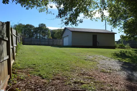 Exterior - 1006 Hampton Rd, Lyman, SC 29365 photo 6 of 6