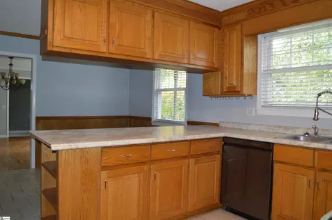 Kitchen - 1006 Hampton Rd, Lyman, SC 29365 photo 1 of 2