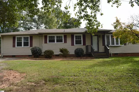 1006 Hampton Rd, Lyman, SC 29365