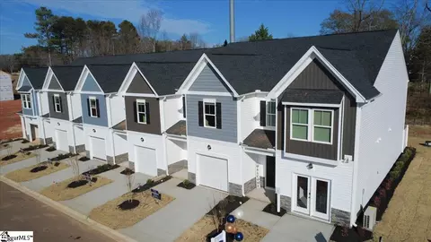 12 Stoneview Way, Taylors, SC 29687