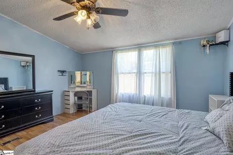 120 Lee Cir, Greer, SC 29650 photo 12