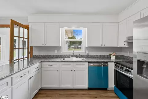 118 G St, Williamston, SC 29697 photo 7