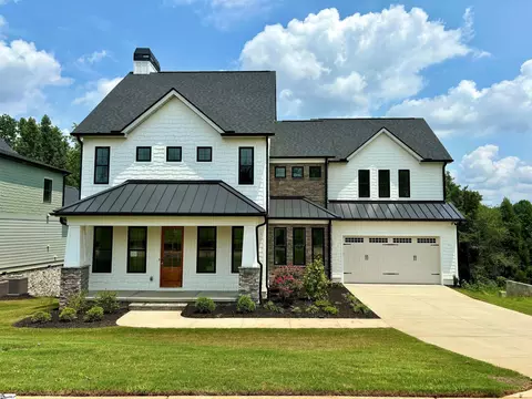 1019 Tudor Cottage Trl, Boiling Springs, SC 29316