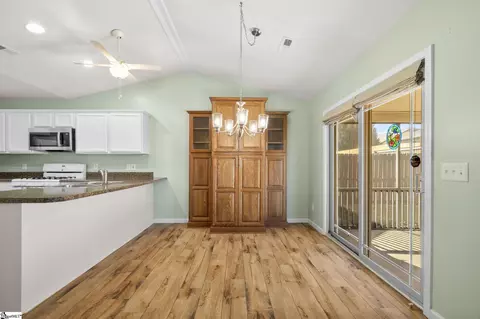 621 Chartwell Dr, Greer, SC 29650 photo 15