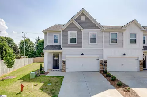 12 Sabine Leaf Ct, Greer, SC 29650
