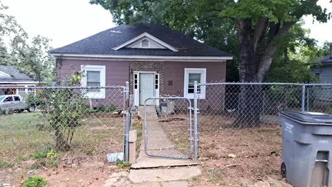 2 C St, Greenville, SC 29611