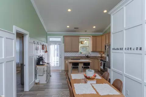 Entry Way - 632 Chartwell Dr, Greer, SC 29650 photo 3 of 6
