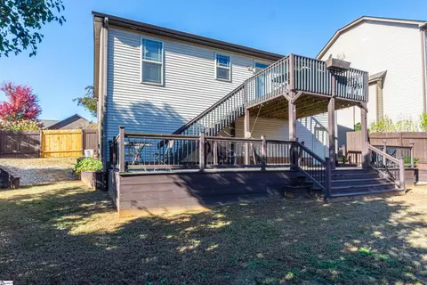Exterior - 632 Chartwell Dr, Greer, SC 29650 photo 9 of 12