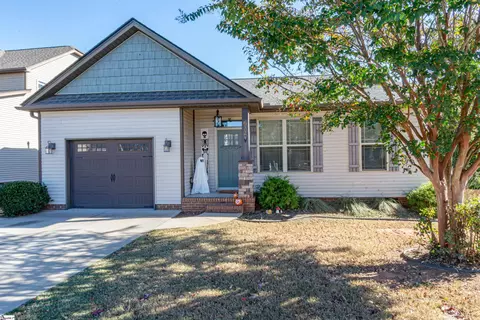 Exterior - 632 Chartwell Dr, Greer, SC 29650 photo 2 of 12
