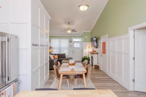 Entry Way - 632 Chartwell Dr, Greer, SC 29650 photo 4 of 6