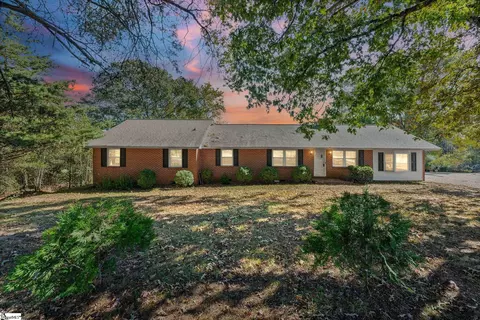 205 Cooley Bridge Rd, Pelzer, SC 29669