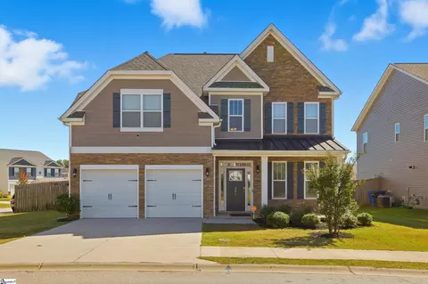 201 Pollyanna Dr, Greenville, SC 29605