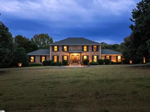 620 Roper Mountain Rd, Greenville, SC 29615