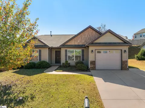 5 Mariner Ct, Greer, SC 29650