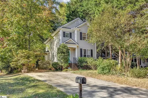1038 Summit Dr, Greenville, SC 29609