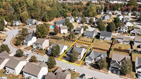 View/Area - 8 Sunfield Ct, Greer, SC 29650 photo 5 of 8