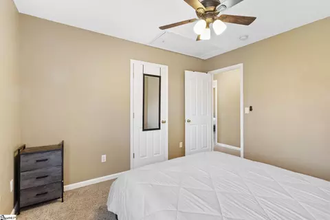 Bedroom - 8 Sunfield Ct, Greer, SC 29650 photo 3 of 11