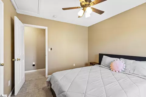Bedroom - 8 Sunfield Ct, Greer, SC 29650 photo 4 of 11