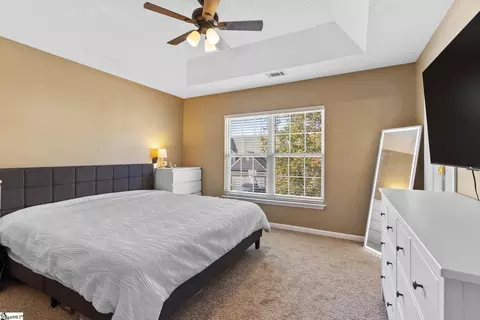 Bedroom - 8 Sunfield Ct, Greer, SC 29650 photo 5 of 11