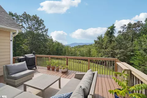 Exterior - 1025 Highland View Ln, Mill Spring, NC 28756 photo 7 of 11