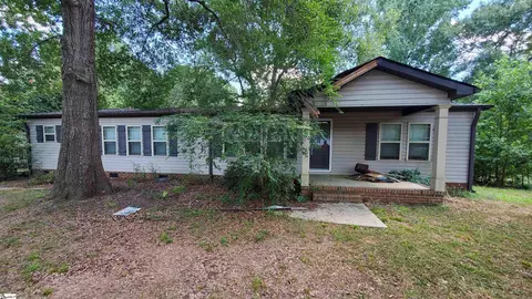 73 Tullyton Rd, Fountain Inn, SC 29644