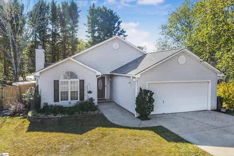 20 Acklen Dr, Simpsonville, SC 29681