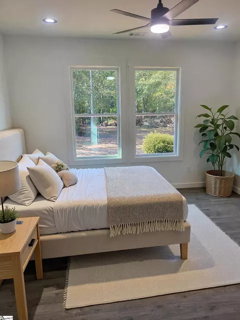 Bedroom - 350 Blue Willow Cir, Honea Path, SC 29654 photo 1 of 3