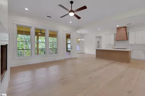 3963 Pennington Rd, Greer, SC 29651 photo 9