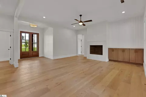 3963 Pennington Rd, Greer, SC 29651 photo 10