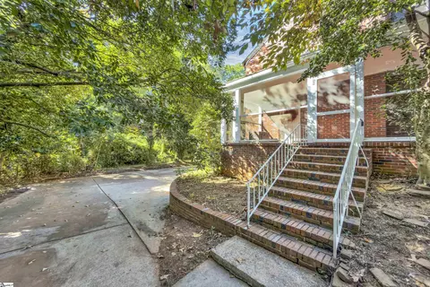 303 N B St, Easley, SC 29640 photo 7