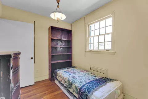 303 N B St, Easley, SC 29640 photo 33