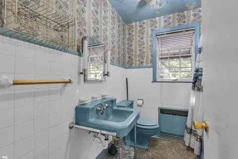303 N B St, Easley, SC 29640 photo 34