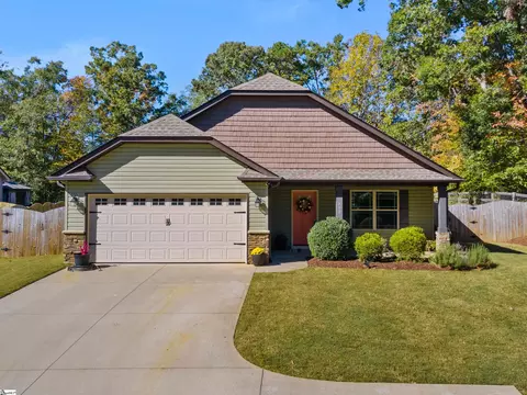 792 Old Canaan Rd, Spartanburg, SC 29306