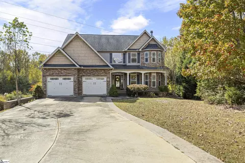 708 Austin Woods Ct, Greer, SC 29651