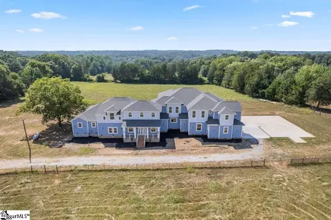 4207 Old Williamston Rd, Belton, SC 29627