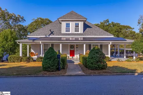 400 W Arlington Ave, Greer, SC 29650