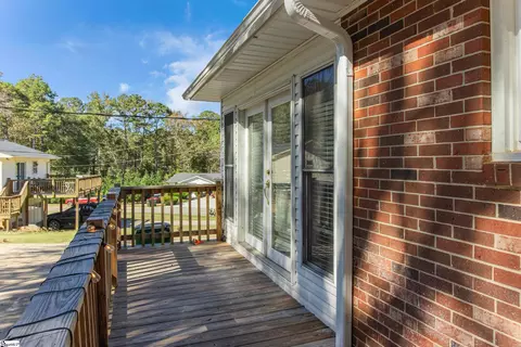 8 Pinecrest Dr, Williamston, SC 29697 photo 28