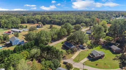 8 Pinecrest Dr, Williamston, SC 29697 photo 34