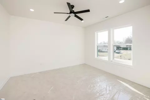 Bedroom - 3621 Pennington Rd, Greer, SC 29651 photo 10 of 11