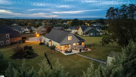 307 Elyan Ct, Taylors, SC 29687