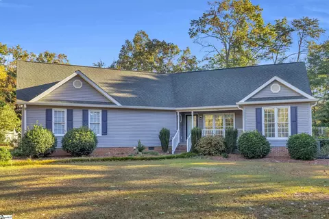 300 Little Valley Dr, Piedmont, SC 29673