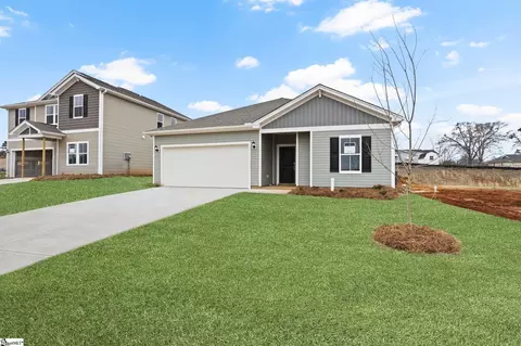 134 Cedar Shoals Ct, Easley, SC 29640