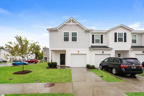 129 Telford Dr, Greenville, SC 29617