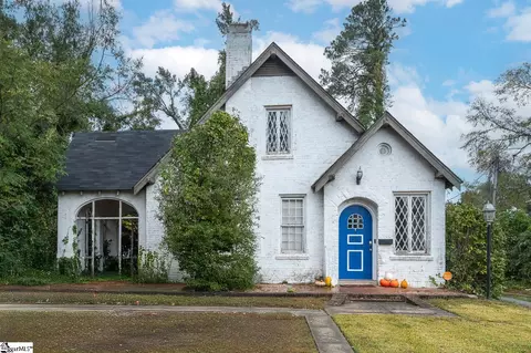450 Stanley Ave, Greenwood, SC 29649